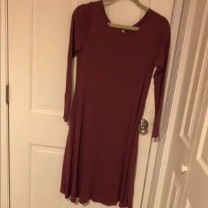 Casual flowy long sleeve dress